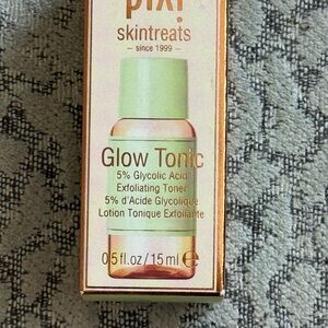 Pixi Exfoliating Tonic with Green Label